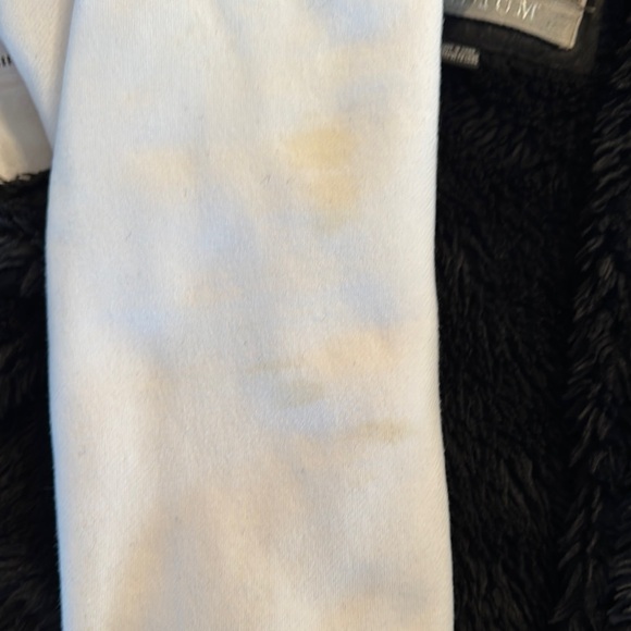 Fox Sasquatch Hoodie - Picture 11 of 12